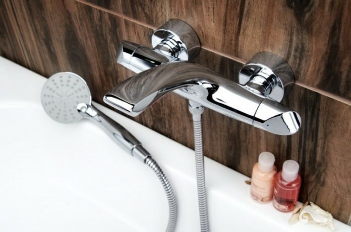 Пошаговая инструкция по установке смесителя в ванной комнате своими руками