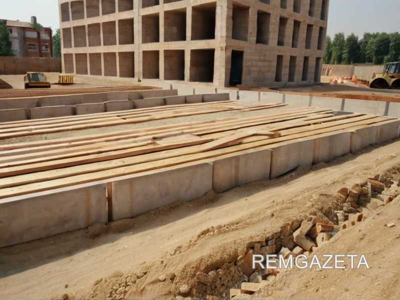 Влагостойкие панели и декоративные штукатурки